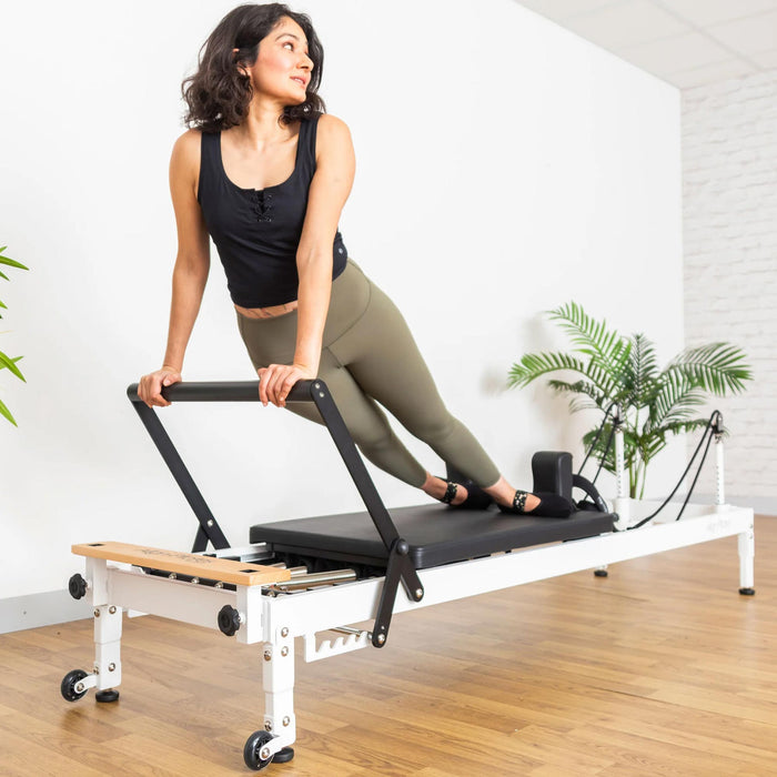 Align Pilates® - R8-Pro Pilates Reformer - White